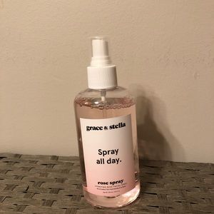 Rose facial spray